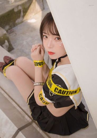 爱如微风悄悄掠过