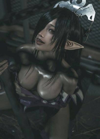 瞬间坍塌