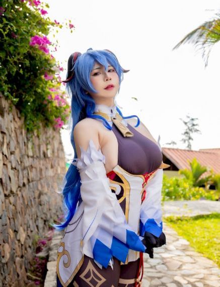 帝乃三姐妹原来很好搞定