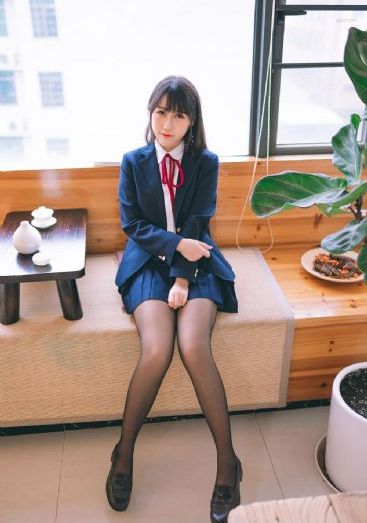 银杏飘落