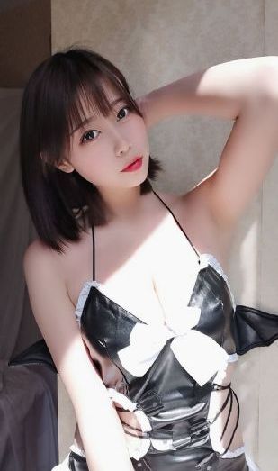 钱信伊：地下酒吧