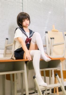 不伦妻与小恶魔女