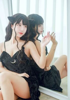 她携三宝虐翻大佬集团
